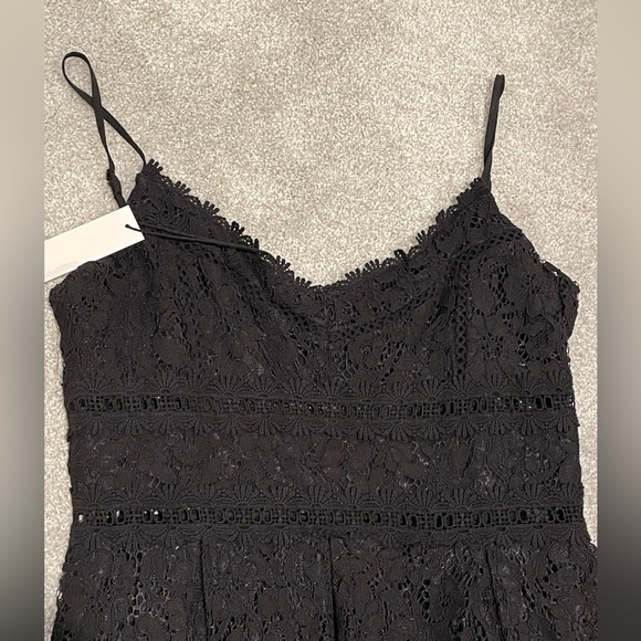 Black Lace Midi Dress - Picture 7 of 9